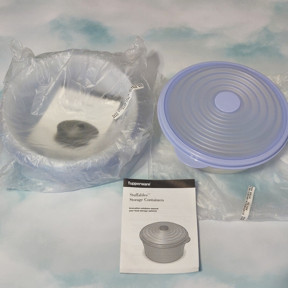 NEW Tupperware Stuffable Bowls (Set of 2)